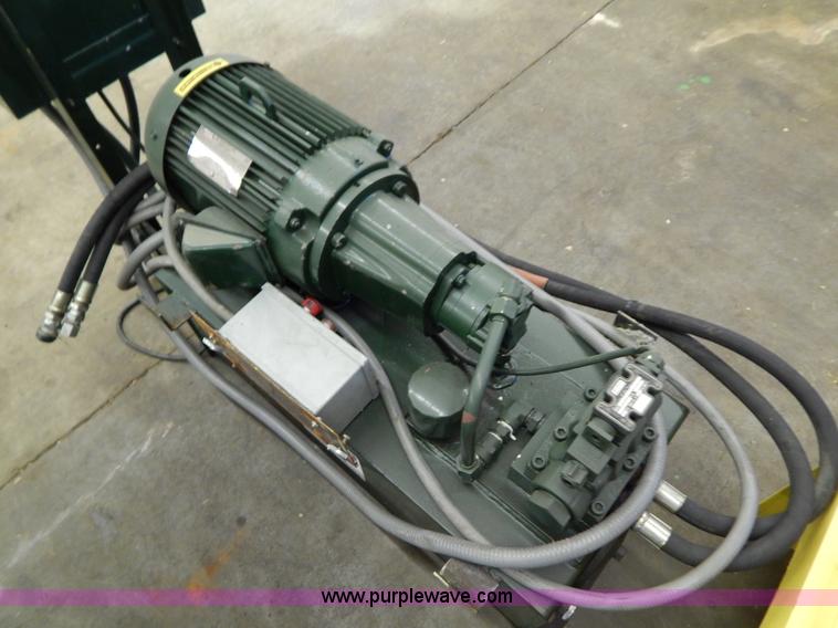 image for item F5147 Mac stationary compactor