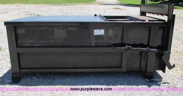 image for item F5148 Quality Purris stationary compactor
