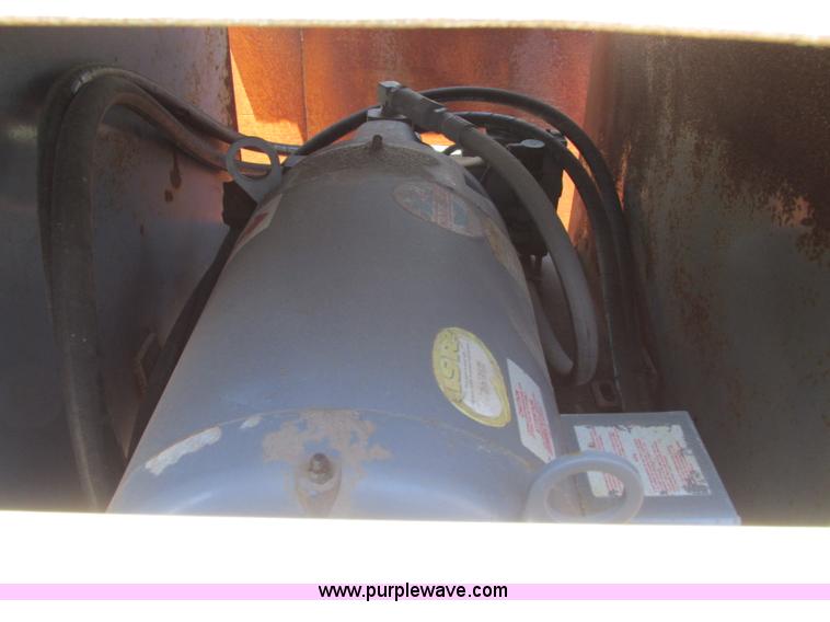 image for item F5148 Quality Purris stationary compactor