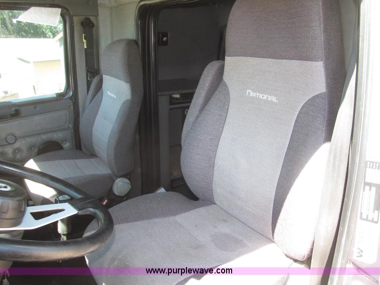 image for item F7003 1997 Western Star 4964EX semi truck