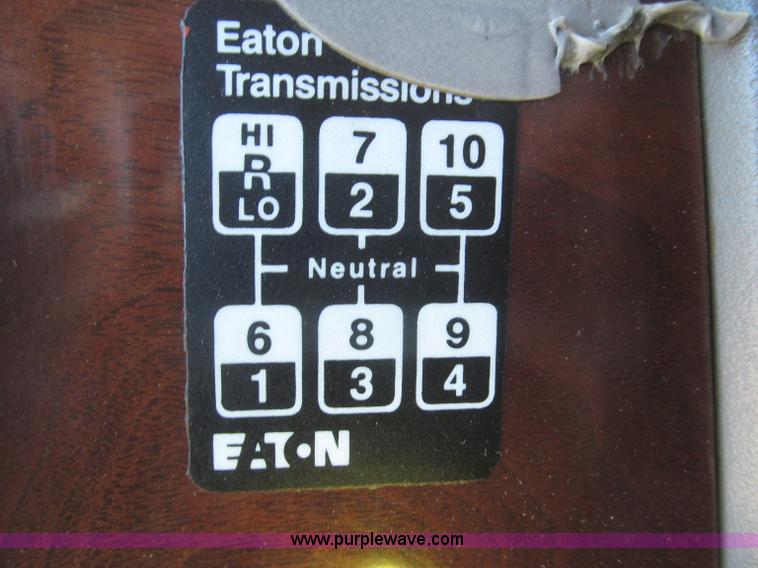 image for item F7003 1997 Western Star 4964EX semi truck