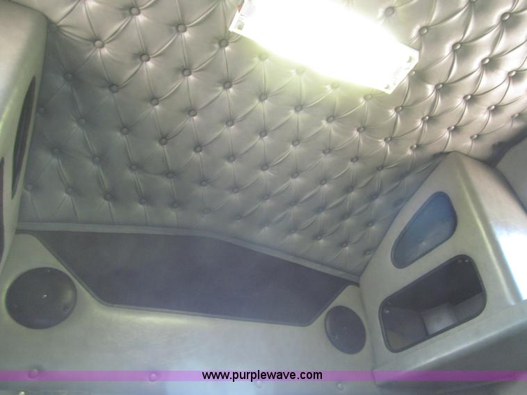 image for item F7003 1997 Western Star 4964EX semi truck