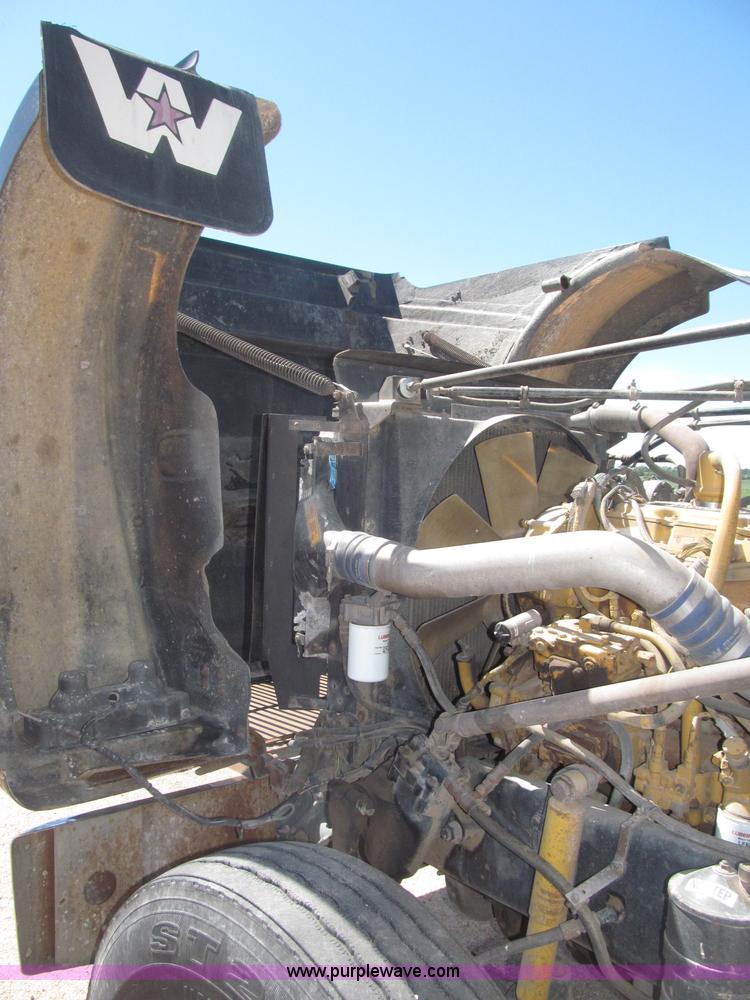 image for item F7003 1997 Western Star 4964EX semi truck