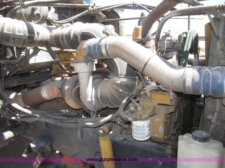 image for item F7003 1997 Western Star 4964EX semi truck