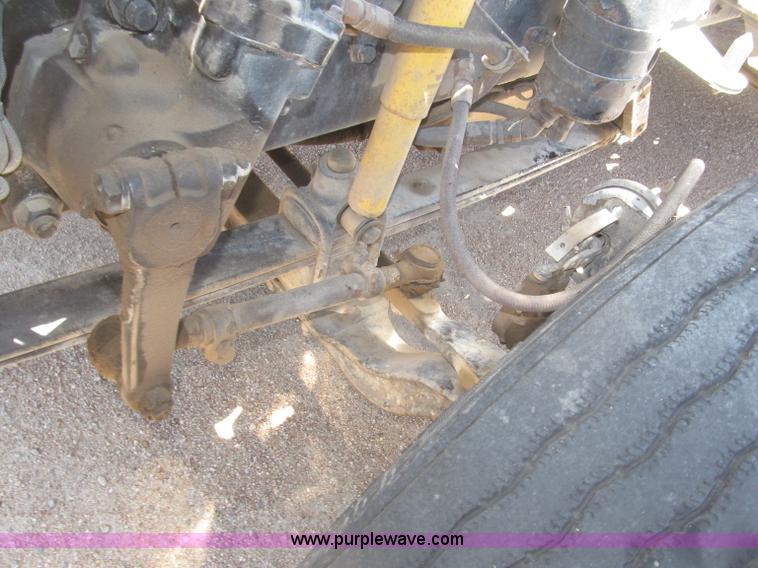 image for item F7003 1997 Western Star 4964EX semi truck