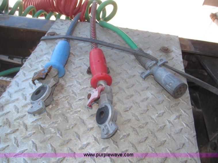 image for item F7003 1997 Western Star 4964EX semi truck