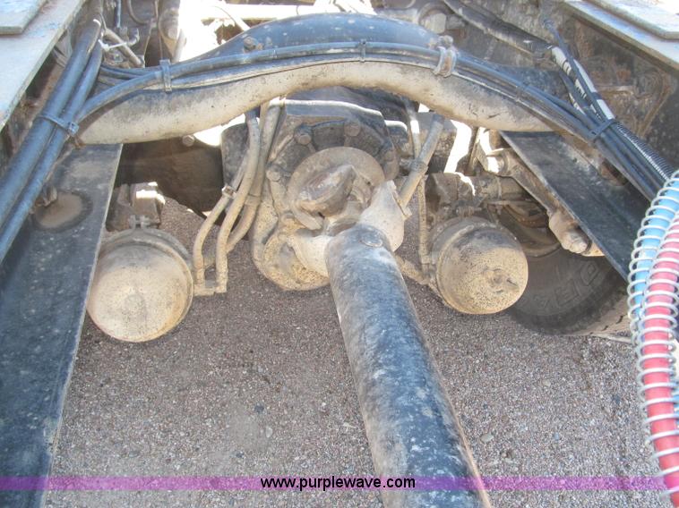 image for item F7003 1997 Western Star 4964EX semi truck