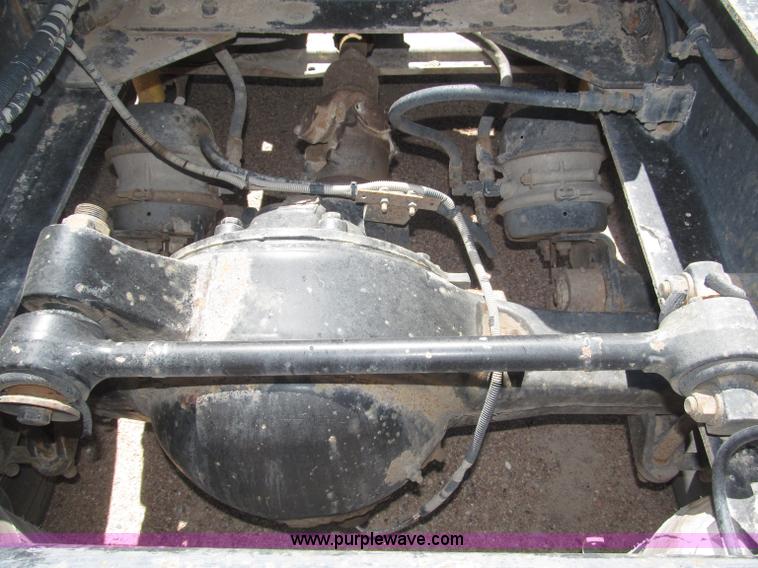 image for item F7003 1997 Western Star 4964EX semi truck