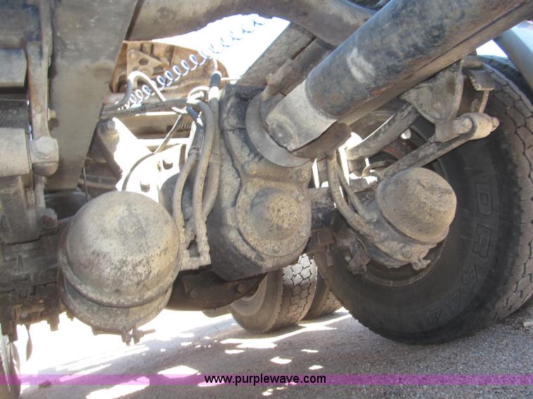 image for item F7003 1997 Western Star 4964EX semi truck