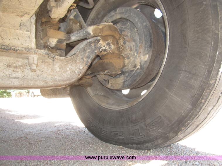 image for item F7003 1997 Western Star 4964EX semi truck