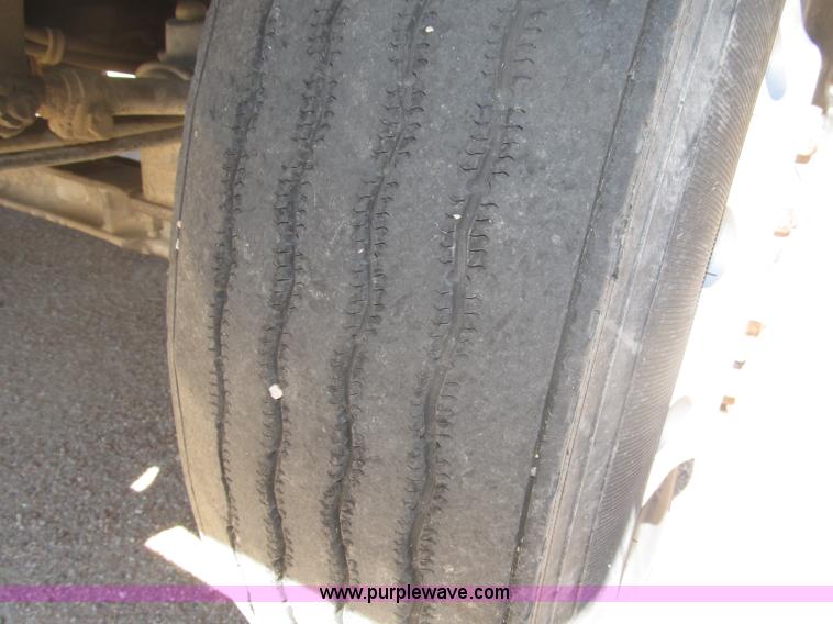 image for item F7003 1997 Western Star 4964EX semi truck