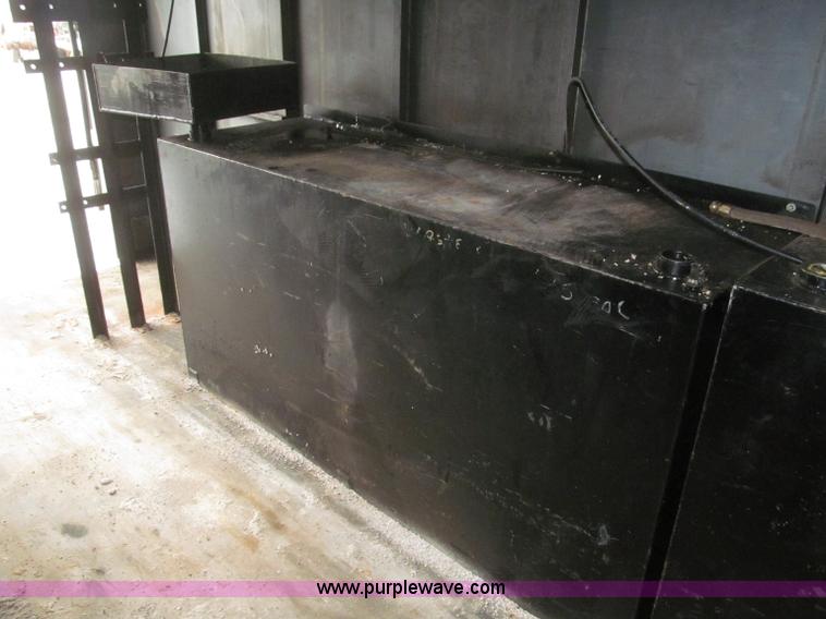 image for item F7026 1997 WW 16'L enclosed tandem axle cargo trailer