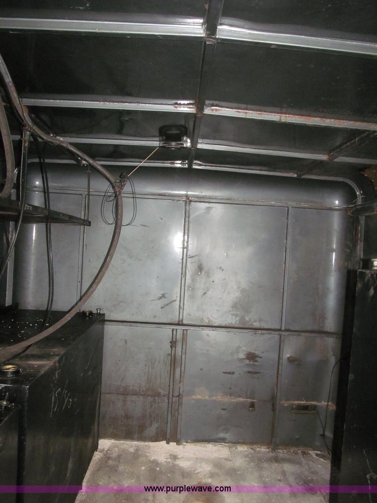 image for item F7026 1997 WW 16'L enclosed tandem axle cargo trailer