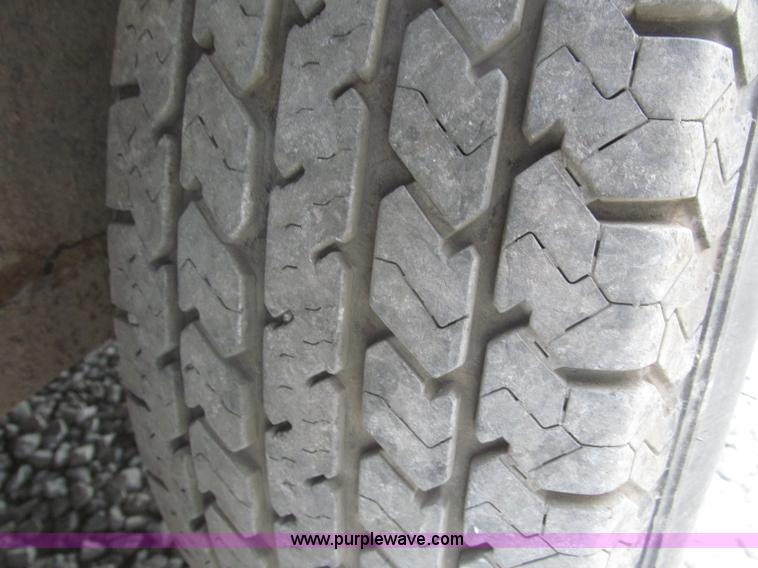 image for item F7026 1997 WW 16'L enclosed tandem axle cargo trailer