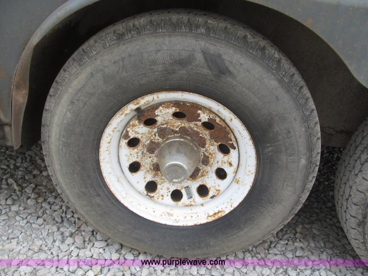 image for item F7026 1997 WW 16'L enclosed tandem axle cargo trailer