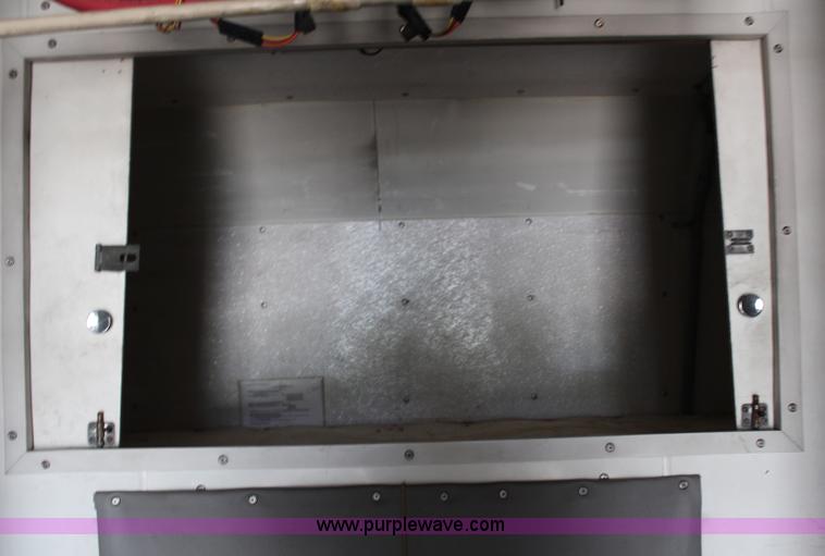 image for item G5028 Brown cargo box