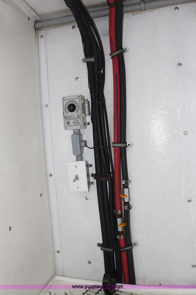 image for item G5028 Brown cargo box