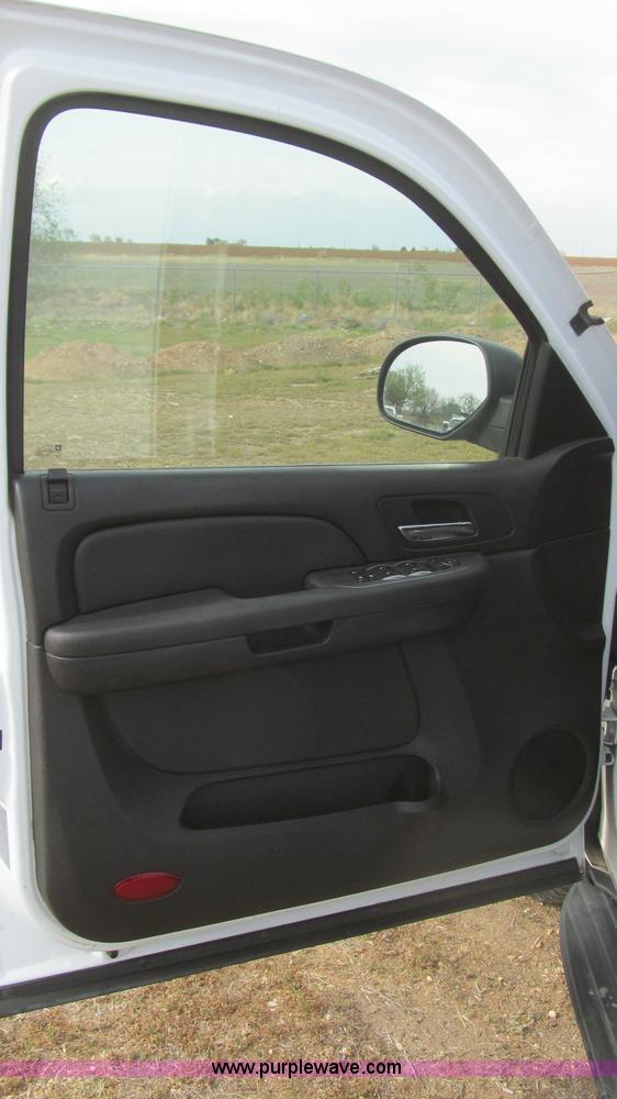 image for item G5686 2007 Chevrolet Tahoe SUV