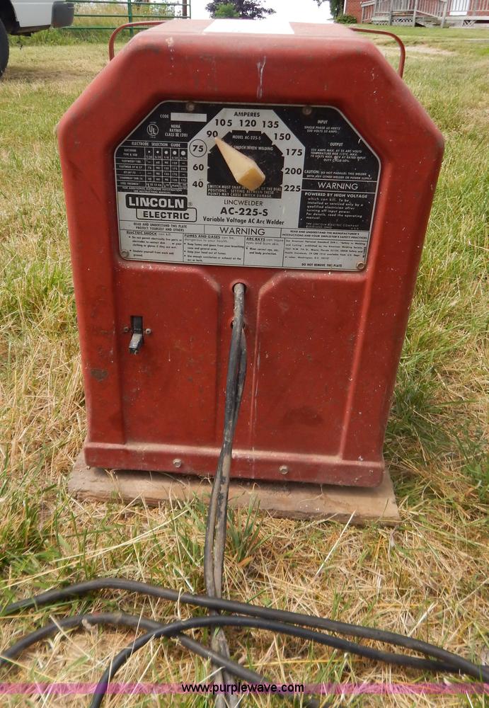 image for item G9474 Lincoln Electric AC-255-S arc welder