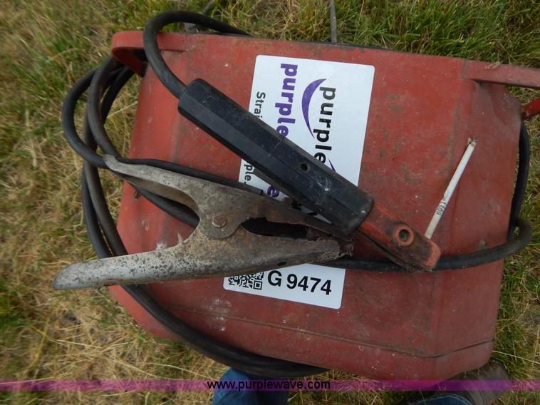 image for item G9474 Lincoln Electric AC-255-S arc welder