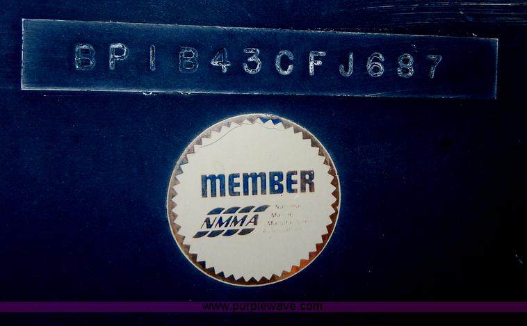 image for item H3018 1987 Bayliner 23'L boat