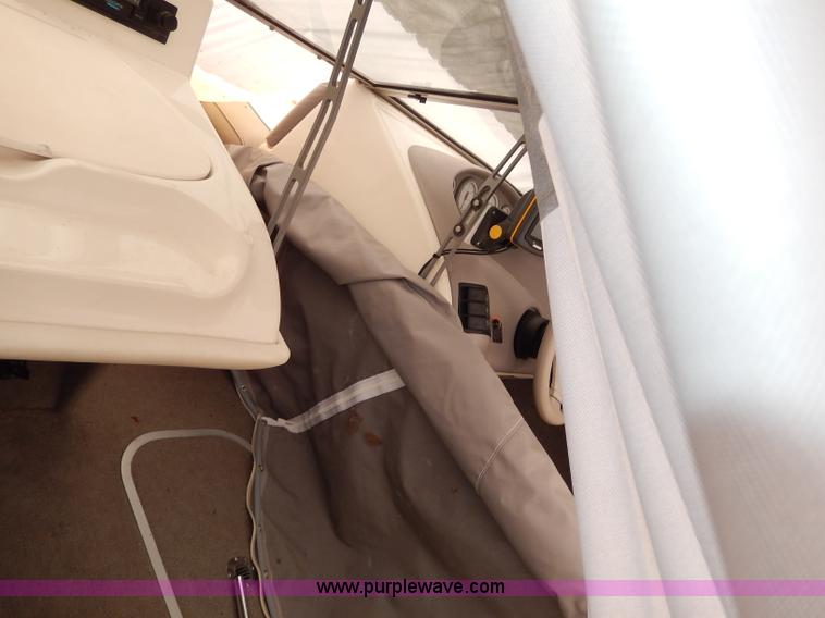 image for item H3020 1993 Bayliner 18' boat