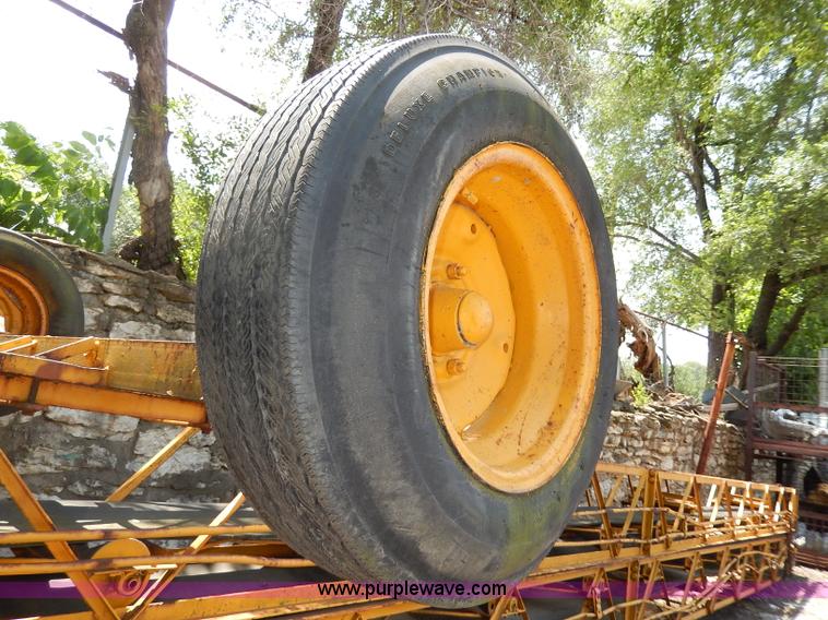 image for item H3029 Morgan paving operations side discharge conveyor