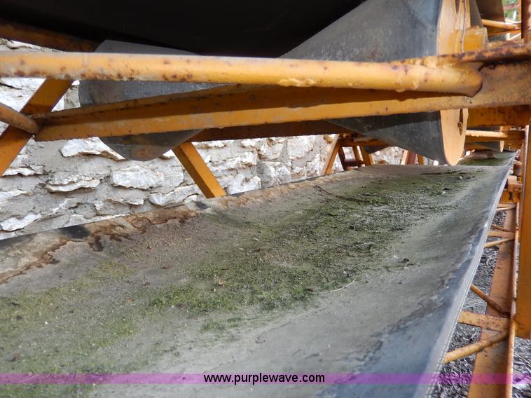 image for item H3029 Morgan paving operations side discharge conveyor