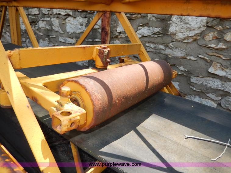 image for item H3029 Morgan paving operations side discharge conveyor