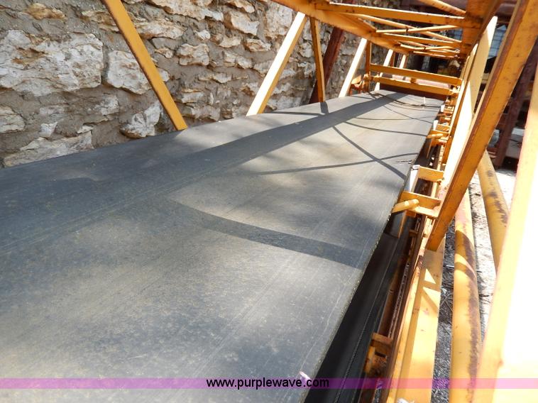 image for item H3029 Morgan paving operations side discharge conveyor