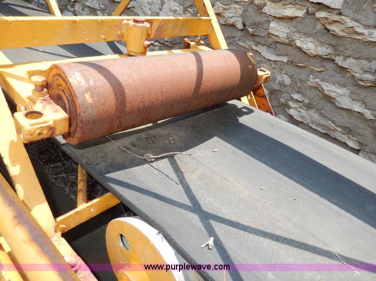 image for item H3029 Morgan paving operations side discharge conveyor