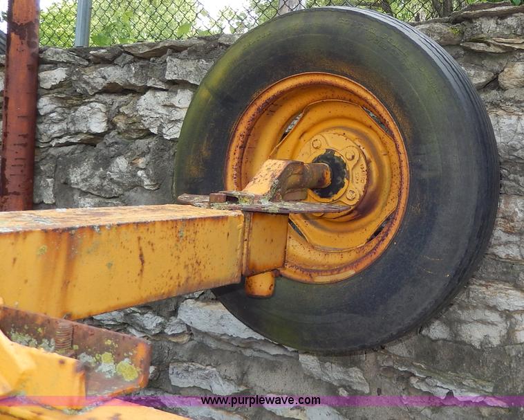 image for item H3029 Morgan paving operations side discharge conveyor