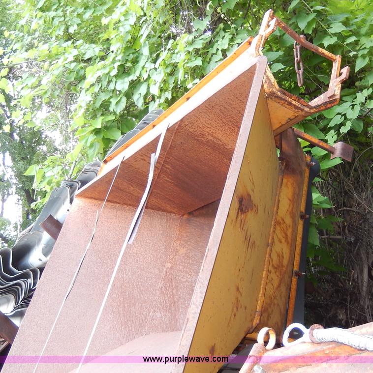 image for item H3029 Morgan paving operations side discharge conveyor