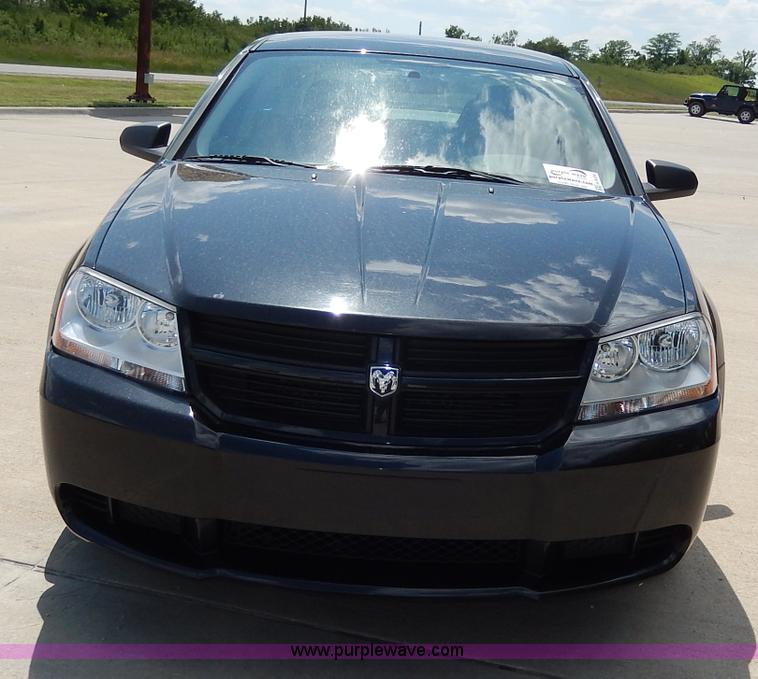 image for item H3039 2010 Dodge Avenger SXT