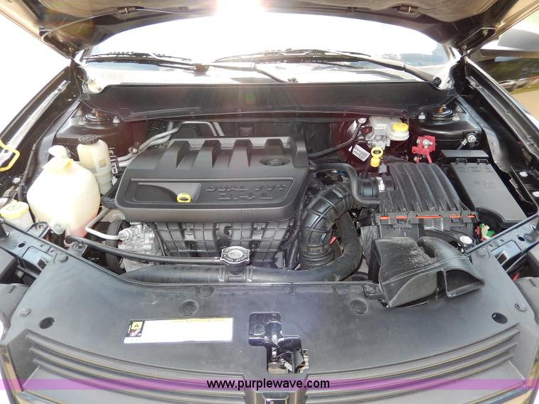 image for item H3039 2010 Dodge Avenger SXT