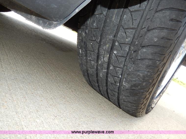 image for item H3039 2010 Dodge Avenger SXT