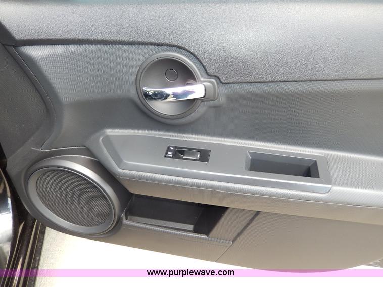 image for item H3039 2010 Dodge Avenger SXT