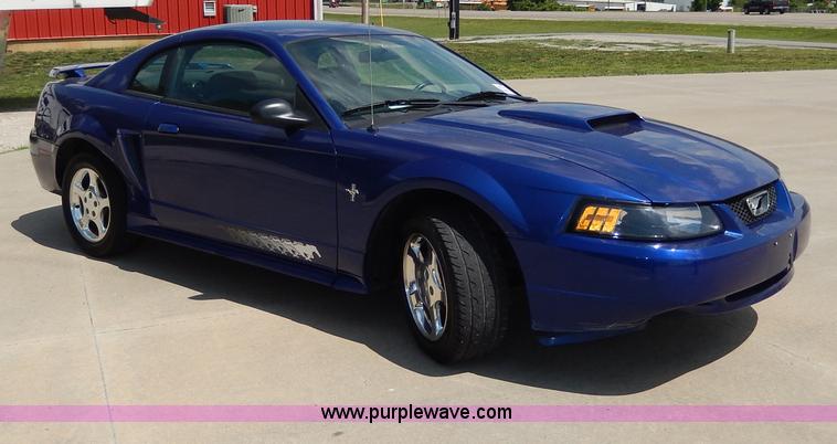 image for item H3040 2003 Ford Mustang