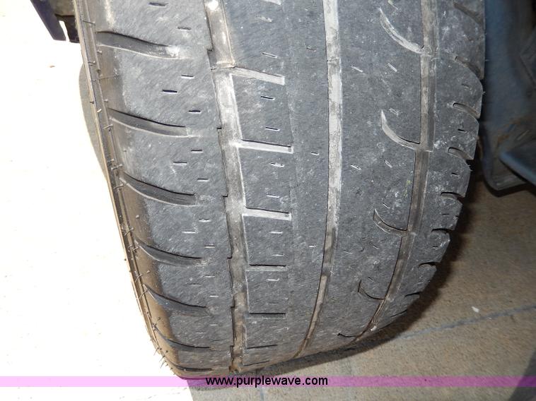 image for item H3040 2003 Ford Mustang