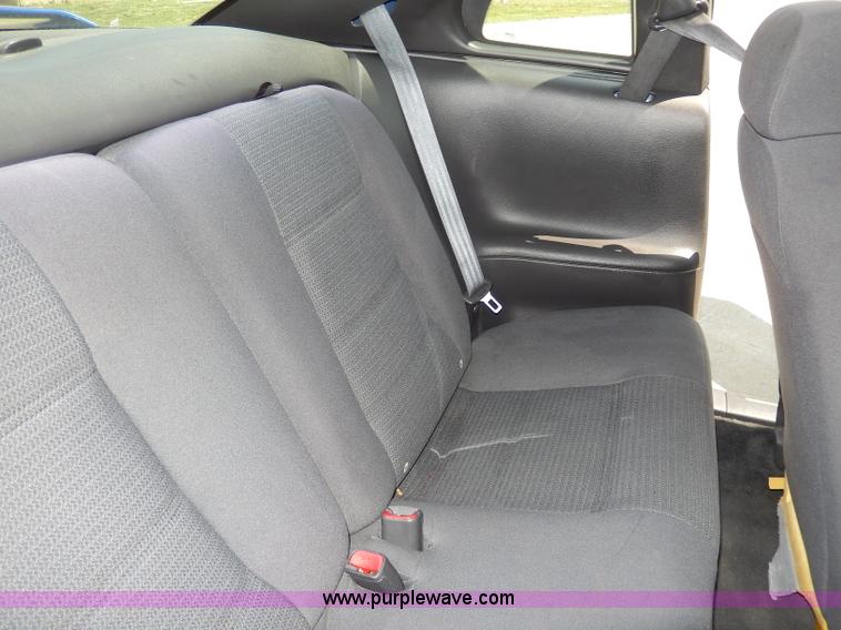 image for item H3040 2003 Ford Mustang