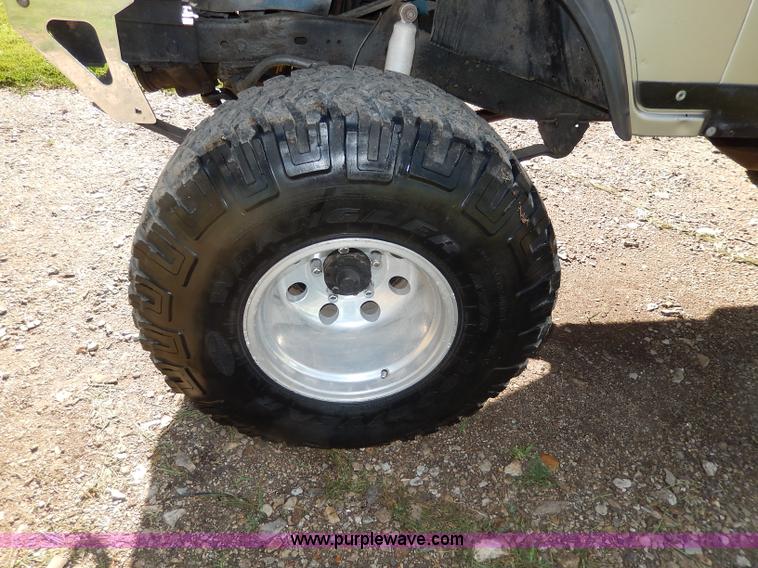 image for item H3044 1978 Jeep CJ