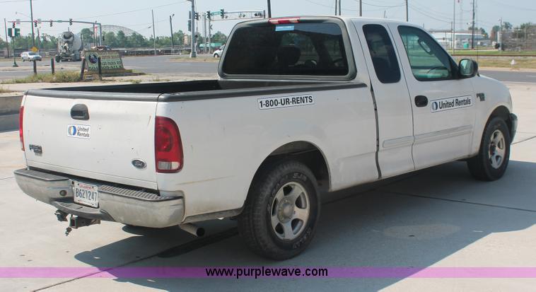 image for item H3512 2004 Ford F150 Heritage XLT SuperCab pickup truck