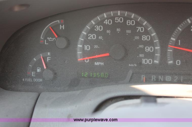 image for item H3512 2004 Ford F150 Heritage XLT SuperCab pickup truck