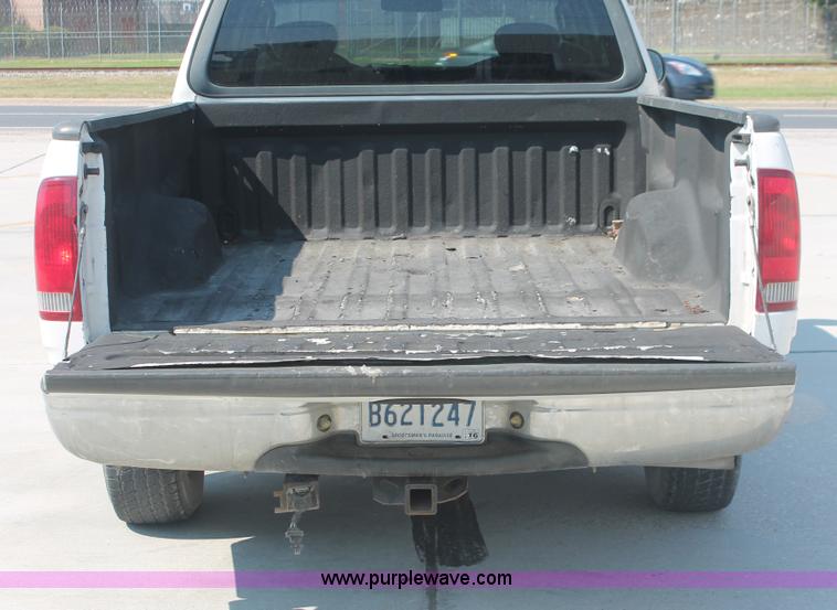 image for item H3512 2004 Ford F150 Heritage XLT SuperCab pickup truck