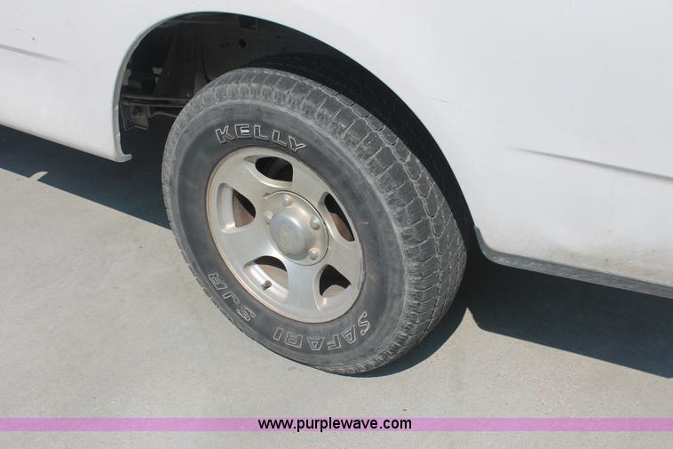 image for item H3512 2004 Ford F150 Heritage XLT SuperCab pickup truck