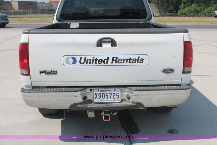 image for item H3513 2003 Ford F150 XLT SuperCab pickup truck