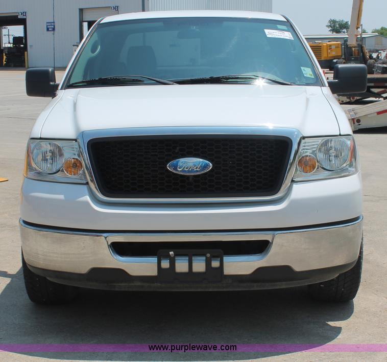 image for item H3514 2007 Ford F150 XLT SuperCab pickup truck