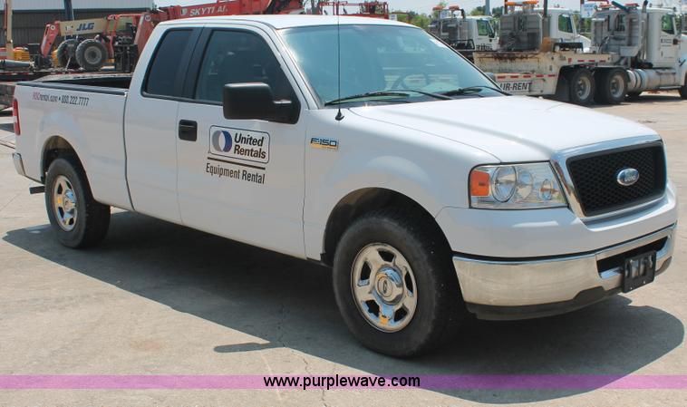 image for item H3514 2007 Ford F150 XLT SuperCab pickup truck