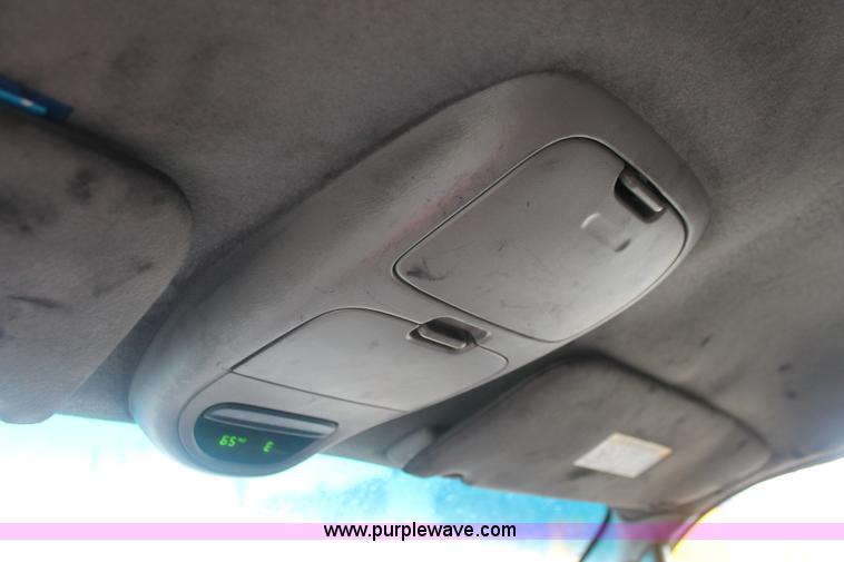 image for item H3515 2002 Ford F150 XLT SuperCab pickup truck