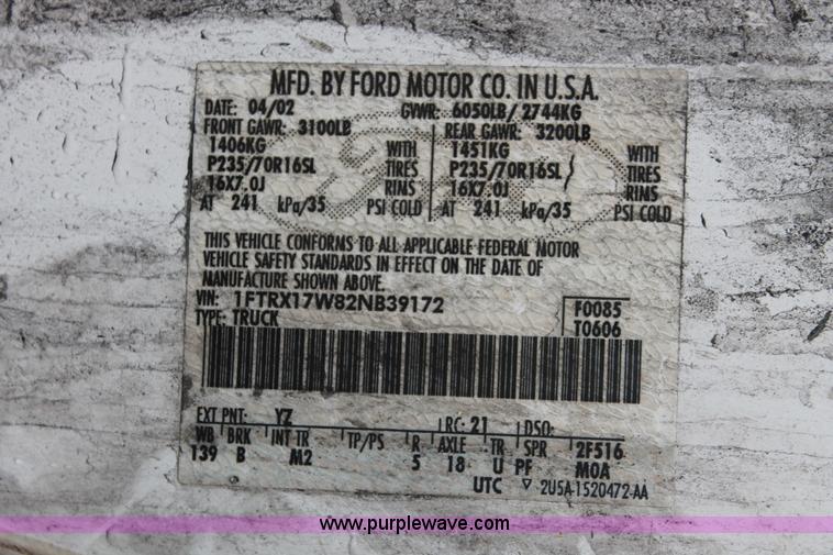 image for item H3515 2002 Ford F150 XLT SuperCab pickup truck